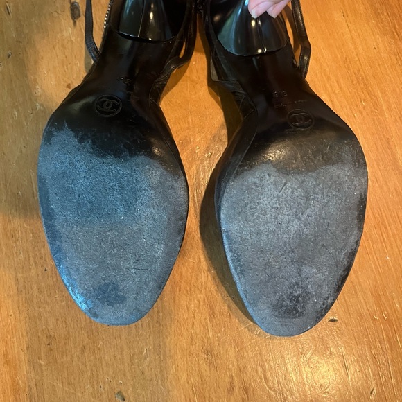 Chanel vintage pump with chain detail, size 38 - Picture 7 of 7